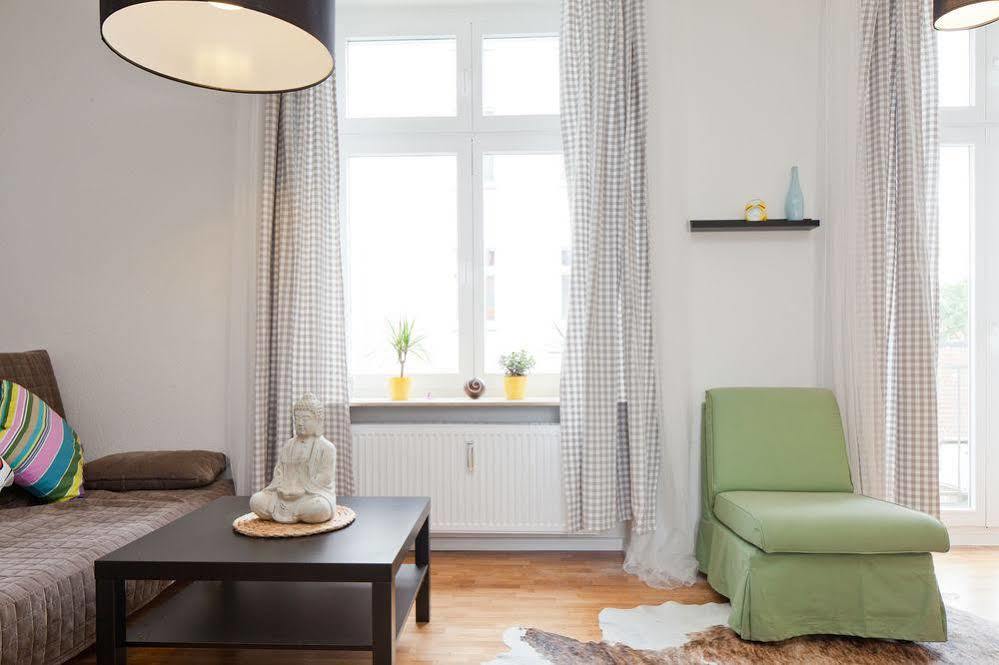 Apartment Uthman Berlin-Neukoelln المظهر الخارجي الصورة